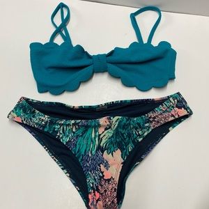 Old Navy Bikini Swimsuit Teal Knotted Scalloped Top Tropical Print Bottom Sz S